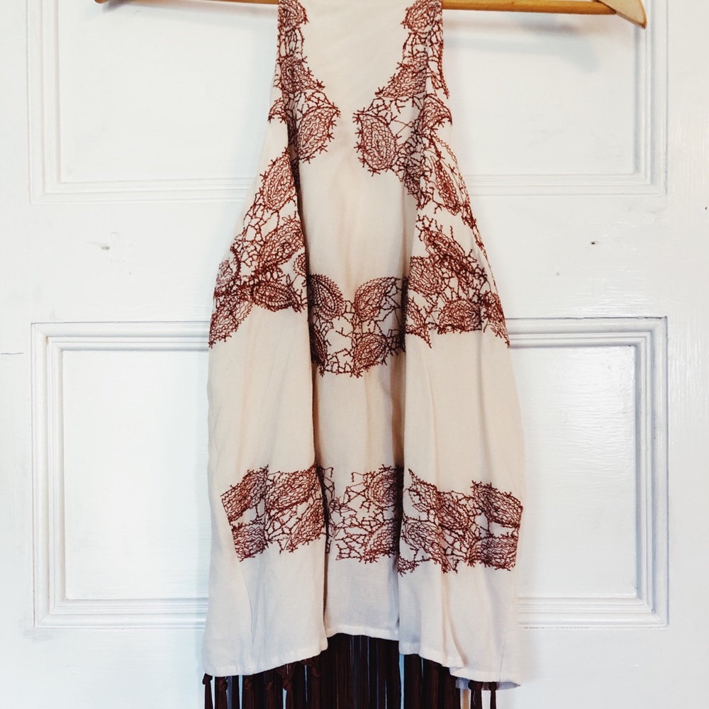 NWT Blu Pepper Cream Halter with Maroon Embroidery